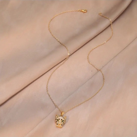 Panther Pendant - Picture 2 of 4